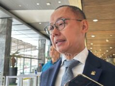 Apoye a Prabowo por dos mandatos, PAN: Gibran no está seguro de ser candidato a vicepresidente
| Apoye a Prabowo por dos mandatos, PAN: Gibran no está seguro de ser candidato a vicepresidente
|