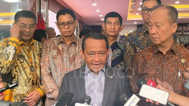 Bahlil: Nunca me han presionado para obtener un permiso de minería

 | 