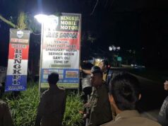 El PP de Bogor Satpol controla las pancartas tras la denuncia de Prabowo
| El PP de Bogor Satpol controla las pancartas tras la denuncia de Prabowo
|