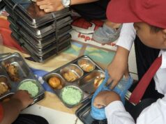 Se espera que MBG absorba un presupuesto de 60 billones de IDR a partir de marzo de 2026
| Se espera que MBG absorba un presupuesto de 60 billones de IDR a partir de marzo de 2026
|