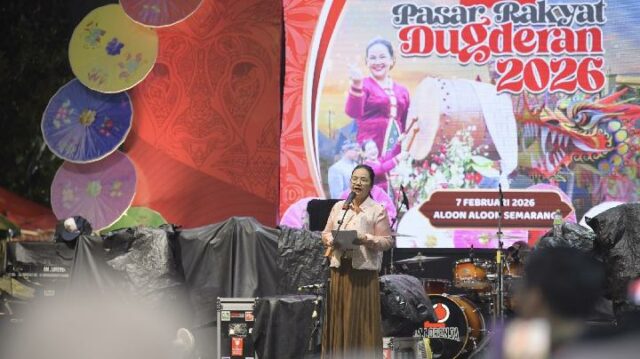 El gobierno de la ciudad de Semarang alienta a Dugderan a convertirse en patrimonio cultural nacional

 | 