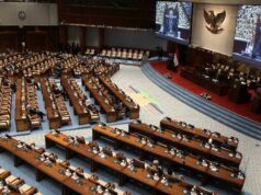 La RPD autoriza a RI a recibir una subvención para un barco japonés por valor de 205.000 millones de IDR
| La RPD autoriza a RI a recibir una subvención para un barco japonés por valor de 205.000 millones de IDR
|