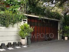 La ayuda dice que la casa de Jokowi se convierte en el muro de las lamentaciones de Solo
| La ayuda dice que la casa de Jokowi se convierte en el muro de las lamentaciones de Solo
|