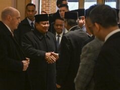 Prabowo se reúne con 12 inversores en Washington
| Prabowo se reúne con 12 inversores en Washington
|
