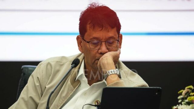 Purbaya está en la “lista negra” y pide a AP que devuelva la beca LPDP

 | 