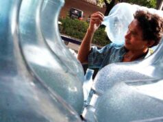 Profesor IPB: Los galones viejos siguen siendo seguros siempre que se les dé el mantenimiento adecuado
| Profesor IPB: Los galones viejos siguen siendo seguros siempre que se les dé el mantenimiento adecuado
|