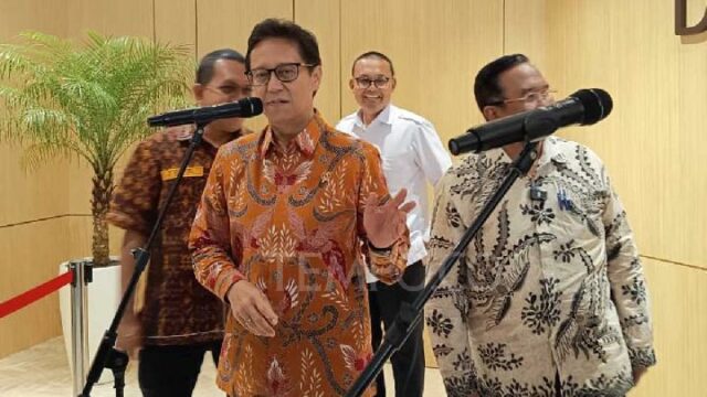 Ministro de Salud sobre el aumento de las contribuciones de BPJS: se pueden comprar cigarrillos por 42.000 IDR

 | 