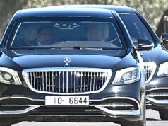 El momento del rey jordano Sopiri Prabowo con Mercedes-Maybach
| El momento del rey jordano Sopiri Prabowo con Mercedes-Maybach
|