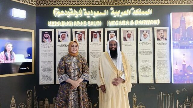 El alcalde de Kendari visita al agregado religioso saudí en Yakarta y explora la cooperación religiosa

 | 