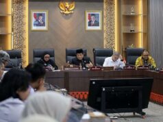 DKI Yakarta DPRD se toma en serio la reducción de las tasas de desempleo
| DKI Yakarta DPRD se toma en serio la reducción de las tasas de desempleo
|