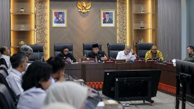 DKI Yakarta DPRD se toma en serio la reducción de las tasas de desempleo

 | 