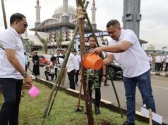 Rudy Susmanto publica una circular del movimiento ASRI de Indonesia
| Rudy Susmanto publica una circular del movimiento ASRI de Indonesia
|