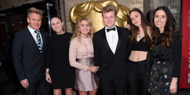 Gordon Ramsay: conozca a la esposa del chef y a sus 6 hijos

 | Food,Entertainment,gordon-ramsay,celebrity-chefs,food