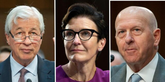 Lo que los directores ejecutivos de los bancos dicen que Lo que los directores ejecutivos de los bancos dicen que la IA afectará a su fuerza laboral
| Finance,investment-banks,ai,jamie-dimon,david-solomon,jp-morgan-chase,goldman-sachs,beacon-industries-big-bet,banking,artificial-intelligence