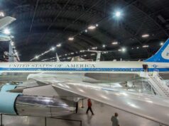 Dentro de un histórico avión Air Force One utilizado por 8 presidentes, SAM 26000
| Transportation,Politics,air-force-one,dayton-reporting-trip,planes,us-presidents,air-force Dentro de un histórico avión Air Force One utilizado por 8 presidentes, SAM 26000
| Transportation,Politics,air-force-one,dayton-reporting-trip,planes,us-presidents,air-force