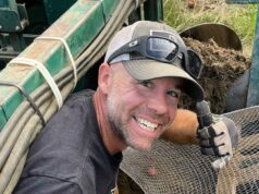 Dejó su trabajo en Amazon para convertirse en un mejor padre y administrar una granja de tulipanes.
| Careers,Parenting,singapore-freelancer,farm,tulips,big-tech,quit-job,moving-home,air-force,us-military,as-told-to,farmer,career-change Dejó su trabajo en Amazon para convertirse en un mejor padre y administrar una granja de tulipanes.
| Careers,Parenting,singapore-freelancer,farm,tulips,big-tech,quit-job,moving-home,air-force,us-military,as-told-to,farmer,career-change