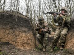 La infantería sigue luchando en agujeros fangosos a pesar de los drones: oficial británico
| Military & Defense,drone-warfare,drones,ukraine,warfare-big-bet La infantería sigue luchando en agujeros fangosos a pesar de los drones: oficial británico
| Military & Defense,drone-warfare,drones,ukraine,warfare-big-bet
