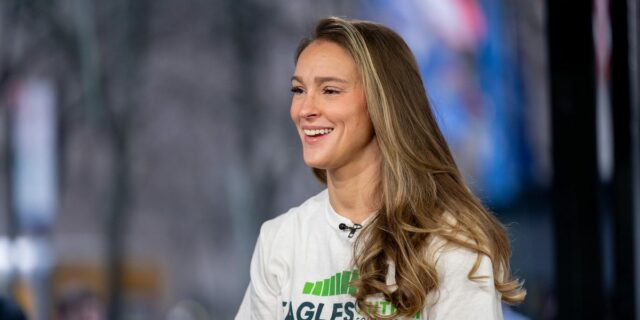 Kylie Kelce dice que está tratando de crear un hábito para sus hijos

 | Parenting,Entertainment,motherhood,parenting,children,kylie-kelce