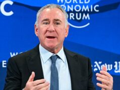 Ken Griffin: los directores ejecutivos están cansados de tener que “chupar” la Casa Blanca
| Finance,Politics,News,ken-griffin,citadel,donald-trump,business,ceos,politics Ken Griffin: los directores ejecutivos están cansados de tener que “chupar” la Casa Blanca
| Finance,Politics,News,ken-griffin,citadel,donald-trump,business,ceos,politics