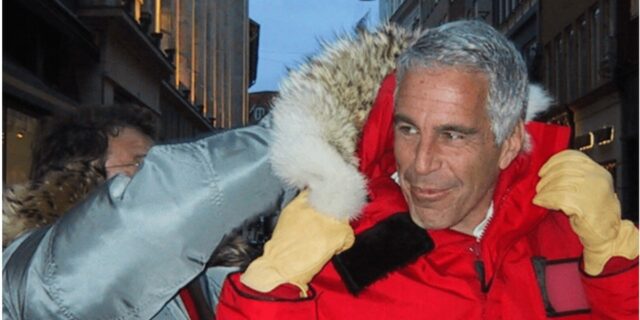 Los archivos de Epstein revelan nuevos correos electrónicos de 'Blancanieves'

 | Finance,News,Politics,epstein,jeffrey-epstein,scandals,law,crime,government,ceos,finance