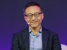 El cofundador de Alibaba, Joe Tsai, comparte dos rasgos que los buenos empleados deberían tener
| Tech,innovation,e-commerce,artificial-intelligence,china,management El cofundador de Alibaba, Joe Tsai, comparte dos rasgos que los buenos empleados deberían tener
| Tech,innovation,e-commerce,artificial-intelligence,china,management