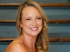 Gané la Sra. Maine a los 35 mientras criaba a 2 hijos
| Careers,as-told-to,parenting,parenting-freelancer,pageants,maine Gané la Sra. Maine a los 35 mientras criaba a 2 hijos
| Careers,as-told-to,parenting,parenting-freelancer,pageants,maine