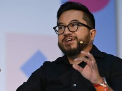 Y Combinator elige pelear con Canadá y da marcha atrás
| Tech,Startups,y-combinator,canada,garry-tan,startups Y Combinator elige pelear con Canadá y da marcha atrás
| Tech,Startups,y-combinator,canada,garry-tan,startups