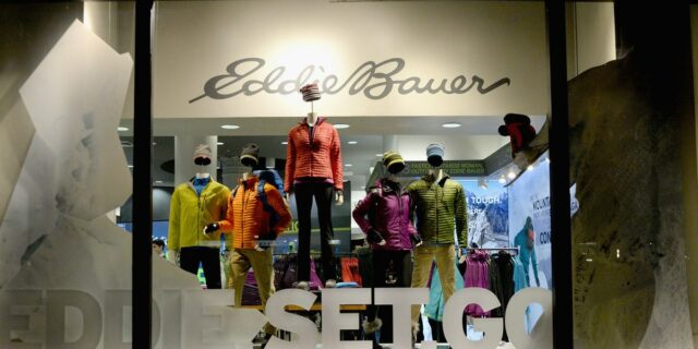 El operador minorista de Eddie Bauer se declaró oficialmente en quiebra

 | Retail,eddie-bauer,clothing,retail,bankruptcy