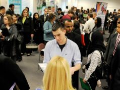 Las ofertas de trabajo de IA alcanzan un récord, incluso cuando se desacelera la contratación más amplia
| AI,Tech,jobs,tech-jobs,artificial-intelligence,indeed,indeed-hiring-lab,bi-graphics,monsicha-srisuantang,limited-synd Las ofertas de trabajo de IA alcanzan un récord, incluso cuando se desacelera la contratación más amplia
| AI,Tech,jobs,tech-jobs,artificial-intelligence,indeed,indeed-hiring-lab,bi-graphics,monsicha-srisuantang,limited-synd