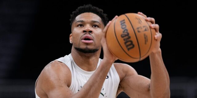La estrella de la NBA Giannis Antetokounmpo invierte en el mercado de predicción de Kalshi

 | Sports,Finance,kalshi,prediction-markets,nba,giannis-antetokounmpo,sports-betting