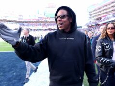 Super Bowl 2026: cómo visten las celebridades para el juego
| Entertainment,super-bowl-2026,travis-kelce,bad-bunny,travis-scott,tom-brady,chris-pratt Super Bowl 2026: cómo visten las celebridades para el juego
| Entertainment,super-bowl-2026,travis-kelce,bad-bunny,travis-scott,tom-brady,chris-pratt