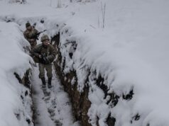 Las tropas explican cómo sobrevivir al duro invierno en las trincheras ucranianas
| Military & Defense,ukraine-war,warfare-big-bet,infantry,drone-warfare Las tropas explican cómo sobrevivir al duro invierno en las trincheras ucranianas
| Military & Defense,ukraine-war,warfare-big-bet,infantry,drone-warfare