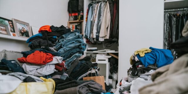 Por qué estoy ordenando ahora para que mis hijos no tengan que hacerlo

 | Parenting,essay,parenting,parenting-freelancer,decluttering,clutter