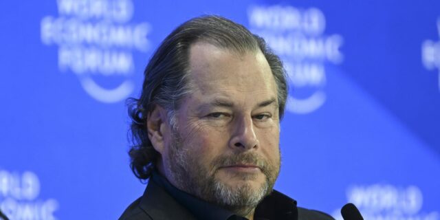 Salesforce recorta empleos en medio de cambios de liderazgo

 | Tech,AI,Enterprise,salesforce,marc-benioff,layoffs,marketing,crm,crm-stock,exclusive,scoop,job-cuts,business