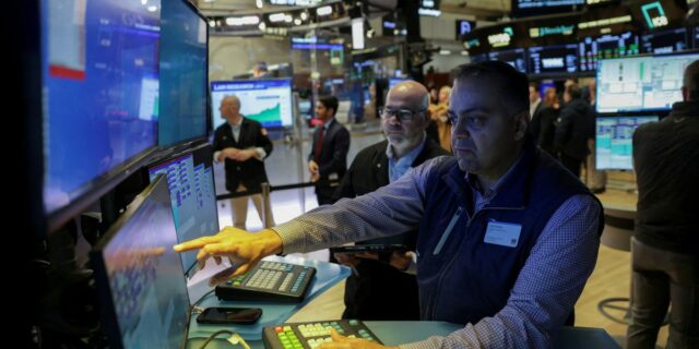 Dan Ives: El escepticismo sobre el software es 'la llamada más desconectada' que ha visto

 | AI,software,dan-ives