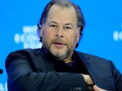 Los ejecutivos de Salesforce responden a los chistes sobre ICE del CEO Marc Benioff
| Tech,Enterprise,salesforce,marc-benioff,immigration-and-customs-enforcement,exclusive,scoop,beacon-industries-big-bet,business,ceos,technology Los ejecutivos de Salesforce responden a los chistes sobre ICE del CEO Marc Benioff
| Tech,Enterprise,salesforce,marc-benioff,immigration-and-customs-enforcement,exclusive,scoop,beacon-industries-big-bet,business,ceos,technology