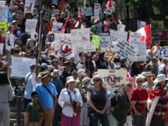 El Congreso desafía a Trump sobre los aranceles en medio de una disputa en curso con Canadá
| Economy,trade,donald-trump,canada,tariffs,united-states,economy,law-gov-t-and-politics El Congreso desafía a Trump sobre los aranceles en medio de una disputa en curso con Canadá
| Economy,trade,donald-trump,canada,tariffs,united-states,economy,law-gov-t-and-politics