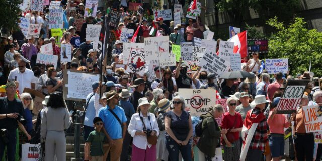 El Congreso desafía a Trump sobre los aranceles en medio de una disputa en curso con Canadá

 | Economy,trade,donald-trump,canada,tariffs,united-states,economy,law-gov-t-and-politics
