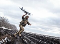 Trabajar con Ucrania convenció a un batallón británico de apostar por los drones
| Military & Defense,british-army,ukraine,operation-interflex,drone-warfare,drones,warfare-big-bet Trabajar con Ucrania convenció a un batallón británico de apostar por los drones
| Military & Defense,british-army,ukraine,operation-interflex,drone-warfare,drones,warfare-big-bet