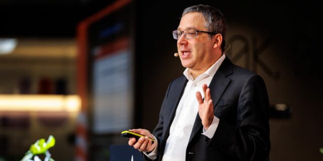 Gary Marcus califica de "exageración" alarmista el ensayo viral sobre IA

 | AI,Tech,gary-marcus,ai