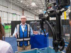 Amazon descontinua el robot de almacén Blue Jay
| Tech,AI,amazon-company,robots,technology,retail,artificial-intelligence,limited-synd,exclusive,warehouses,ecommerce,automation Amazon descontinua el robot de almacén Blue Jay
| Tech,AI,amazon-company,robots,technology,retail,artificial-intelligence,limited-synd,exclusive,warehouses,ecommerce,automation