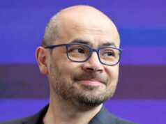 El CEO de DeepMind enumera 3 áreas donde AGI no puede igualar la verdadera inteligencia
| AI,Tech,deepmind,demis-hassabis El CEO de DeepMind enumera 3 áreas donde AGI no puede igualar la verdadera inteligencia
| AI,Tech,deepmind,demis-hassabis