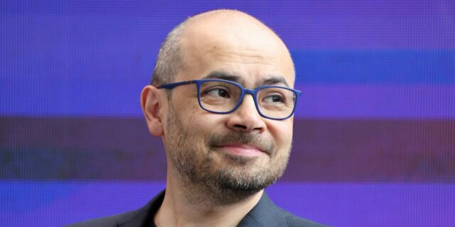 El CEO de DeepMind enumera 3 áreas donde AGI no puede igualar la verdadera inteligencia

 | AI,Tech,deepmind,demis-hassabis