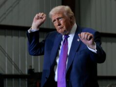 Los archivos OVNI desclasificados de Trump podrían significar pagos para los apostadores extraterrestres
| News,aliens,donald-trump Los archivos OVNI desclasificados de Trump podrían significar pagos para los apostadores extraterrestres
| News,aliens,donald-trump