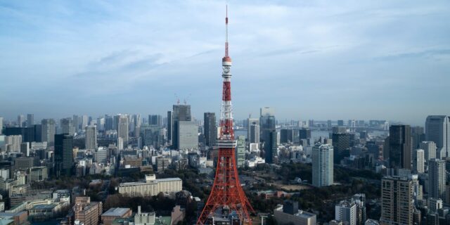 El fabricante de inodoros y el gigante de los condimentos El fabricante de inodoros y el gigante de los condimentos son los ganadores del auge de la IA en Japón
| AI,semiconductors,japan