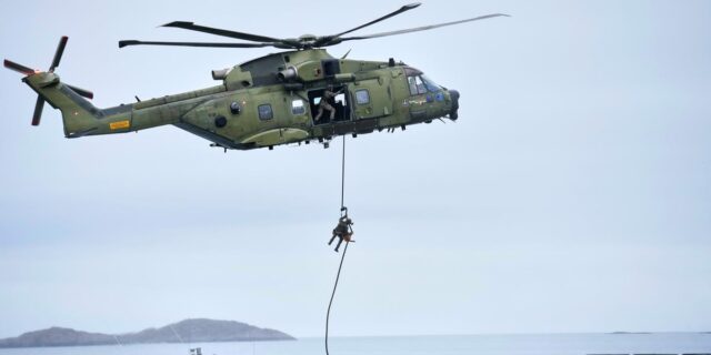 Unidades rusas en el Ártico destruidas en Ucrania, la OTAN se prepara para su regreso

 | Military & Defense,nato,russia,arctic,warfare-big-bet