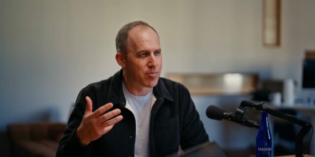 El presidente de OpenAI prefiere redactar la preparación de la mesa sin IA. He aquí por qué.

 | Strategy,Tech,AI,openai,open-ai-board,bret-taylor