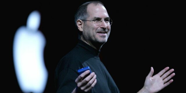 Tim Cook, Jony Ive y más honran a Steve Jobs con consejos creativos

 | Tech,tim-cook,jony-ive,bob-iger,pete-docter,career,career-advice,leadership,steve-jobs