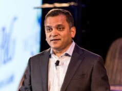 El director ejecutivo de ELF Beauty dijo que TikTok Live le ayuda a decidir sobre el lanzamiento de productos
| Retail,elf-cosmetics,tiktok,livestream El director ejecutivo de ELF Beauty dijo que TikTok Live le ayuda a decidir sobre el lanzamiento de productos
| Retail,elf-cosmetics,tiktok,livestream