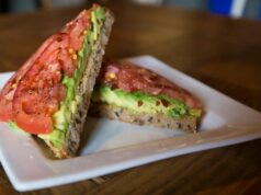 Es «caótico» y «desequilibrado»: ChatGPT hace temblar a los millennials
| AI,Tech,Culture,ai,cringe,internet-slang,chat-gpt,millennial,millennials,artificial-intelligence,internet-culture,fashion,chatbots,slang,generational-differences Es "caótico" y "desequilibrado": ChatGPT hace temblar a los millennials
| AI,Tech,Culture,ai,cringe,internet-slang,chat-gpt,millennial,millennials,artificial-intelligence,internet-culture,fashion,chatbots,slang,generational-differences